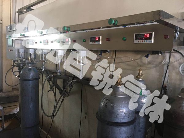 二氧化碳自動充裝系統